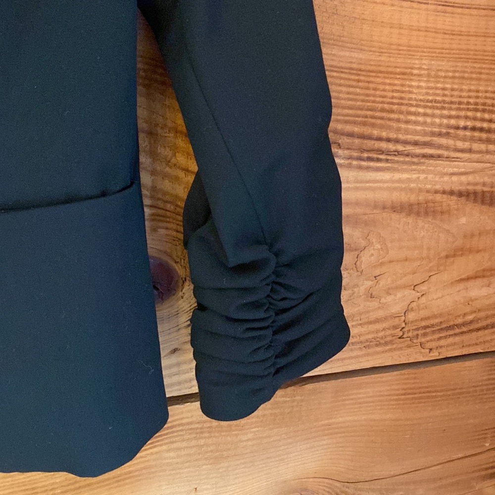 Jacket - Picture 2 of 4